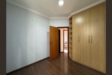 Apartamento à venda com 131m², 3 quartos e 2 vagas Apartamento à venda com 131m², 3 quartos e 2 vagasQuarto
