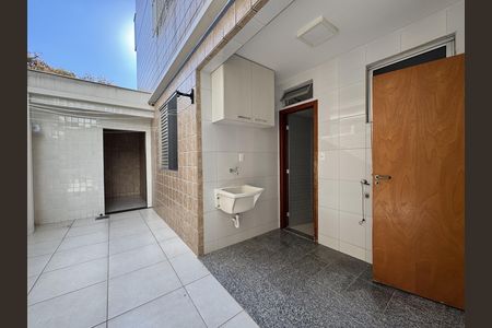 Apartamento à venda com 131m², 3 quartos e 2 vagas Apartamento à venda com 131m², 3 quartos e 2 vagasÁrea externa