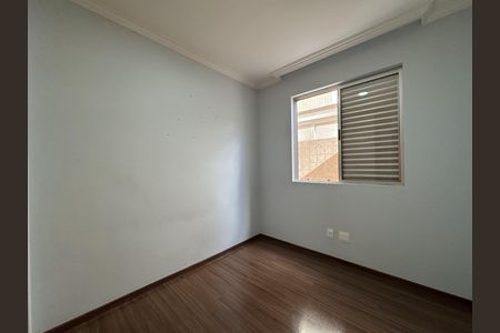 Apartamento à venda com 131m², 3 quartos e 2 vagas Apartamento à venda com 131m², 3 quartos e 2 vagasQuarto