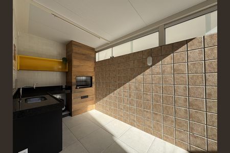Apartamento à venda com 131m², 3 quartos e 2 vagas Apartamento à venda com 131m², 3 quartos e 2 vagasÁrea externa