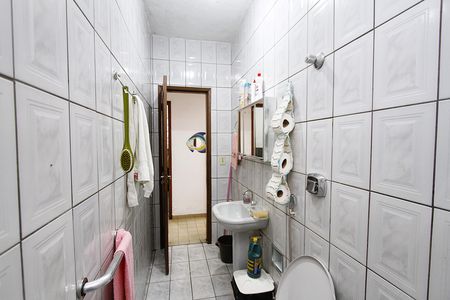 Casa para alugar com 300m², 6 quartos e 2 vagasBanheiro Social
