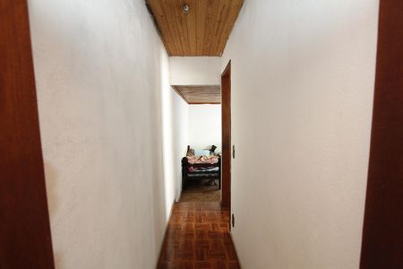 Casa para alugar com 300m², 6 quartos e 2 vagasCorredor