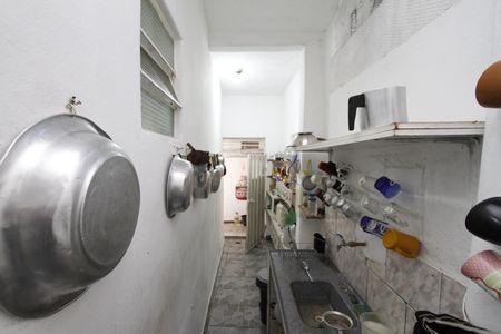 Casa para alugar com 300m², 6 quartos e 2 vagasCorredor