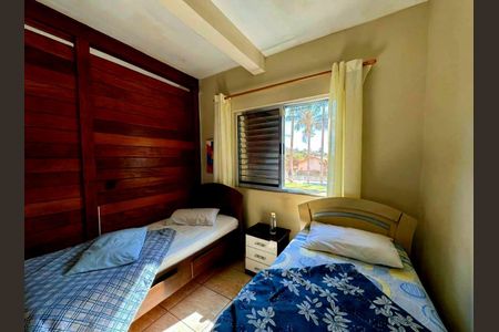 Casa à venda com 1000m², 3 quartos e 5 vagasQuarto