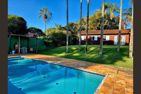 Casa à venda com 1000m², 3 quartos e 5 vagasPiscina