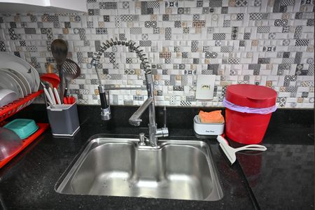 Apartamento à venda com 66m², 2 quartos e 1 vaga Apartamento à venda com 66m², 2 quartos e 1 vagacozinha detalhe da torneira