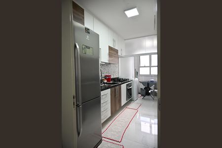 Apartamento à venda com 66m², 2 quartos e 1 vaga Apartamento à venda com 66m², 2 quartos e 1 vagaCozinha - Armários
