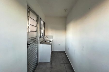 Casa de condomínio à venda com 30m², 1 quarto e sem vaga Casa de condomínio à venda com 30m², 1 quarto e sem vagaCozinha