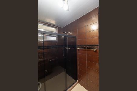 Casa à venda com 270m², 5 quartos e 4 vagas Casa à venda com 270m², 5 quartos e 4 vagasBanheiro da Suíte