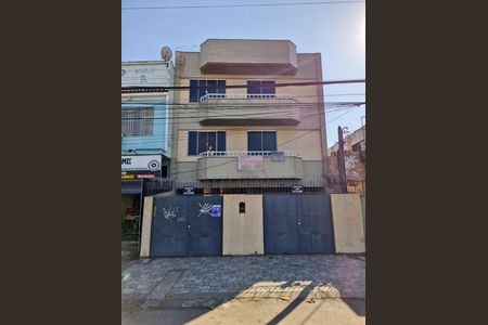 Fachada+Plaquinha de casa à venda com 5 quartos, 270m² em Realengo, Rio de Janeiro