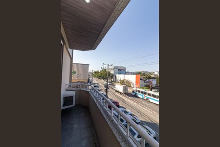 Casa à venda com 270m², 5 quartos e 4 vagas Casa à venda com 270m², 5 quartos e 4 vagasSacada 2