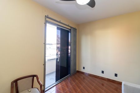 Sala 2 de casa à venda com 5 quartos, 270m² em Realengo, Rio de Janeiro