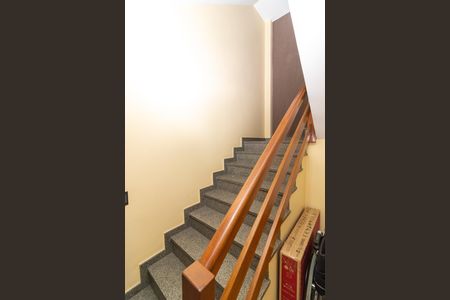 Hall de casa à venda com 5 quartos, 270m² em Realengo, Rio de Janeiro