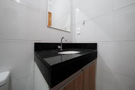 Apartamento para alugar com 35m², 2 quartos e sem vagaBanheiro