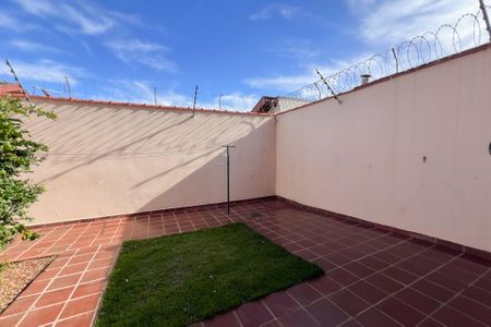 Vista da Sala de apoio de casa à venda com 4 quartos, 221m² em Vila Martina, Valinhos