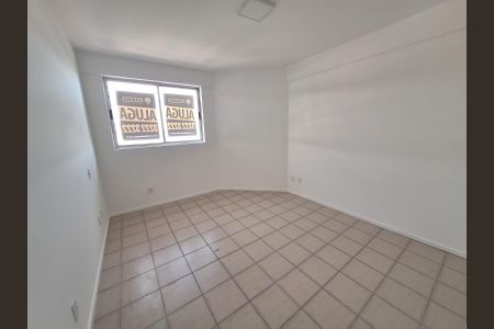 Apartamento para alugar com 70m², 2 quartos e 1 vaga Apartamento para alugar com 70m², 2 quartos e 1 vagaQuarto