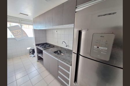 Cozinha de apartamento para alugar com 2 quartos, 70m² em Centro, Florianópolis