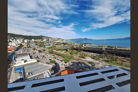 Varanda de apartamento para alugar com 2 quartos, 70m² em Centro, Florianópolis