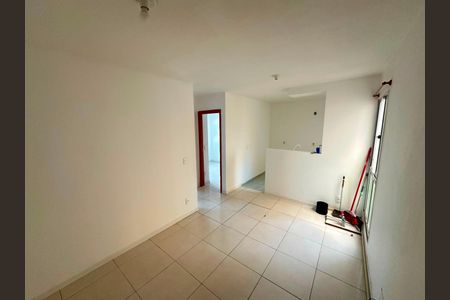 Sala de apartamento para alugar com 2 quartos, 39m² em Canudos, Novo Hamburgo