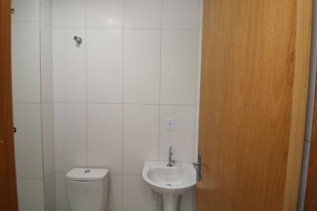 Apartamento para alugar com 35m², 2 quartos e sem vagaBanheiro