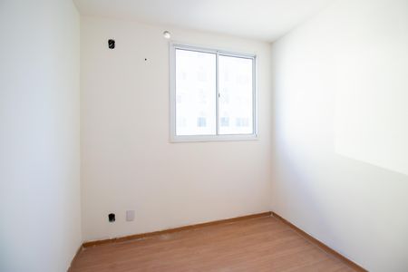 Quarto 2 de apartamento para alugar com 2 quartos, 44m² em Colégio, Rio de Janeiro