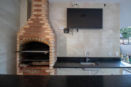 Apartamento para alugar com 44m², 2 quartos e 1 vaga Apartamento para alugar com 44m², 2 quartos e 1 vagaÁrea comum - Churrasqueira