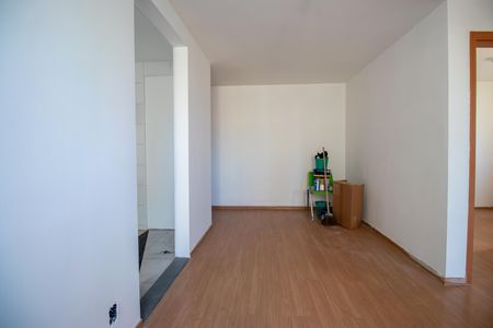 Sala de apartamento para alugar com 2 quartos, 44m² em Colégio, Rio de Janeiro