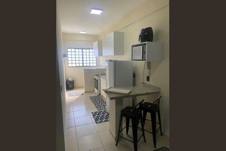 Cozinha de apartamento para alugar com 1 quarto, 42m² em Jardim da Luz, Goiânia