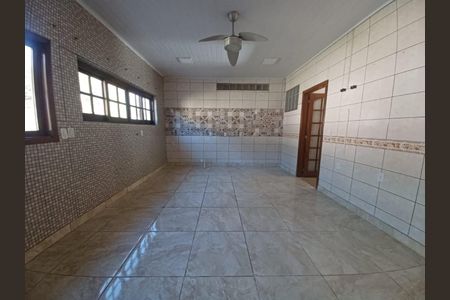 Casa para alugar com 80m², 3 quartos e 2 vagasCozinha