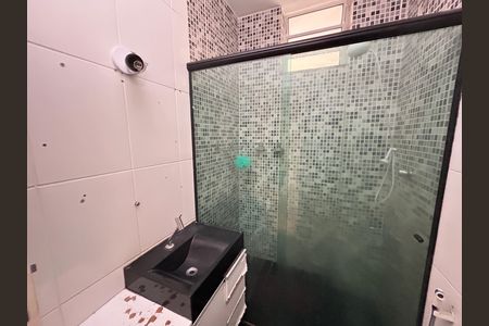 Apartamento para alugar com 65m², 2 quartos e sem vagaBanheiro