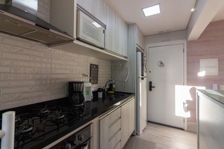 Cozinha  de apartamento à venda com 3 quartos, 92m² em Industrial Autonomistas, Osasco