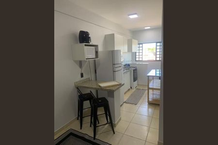 Cozinha de apartamento para alugar com 1 quarto, 42m² em Jardim da Luz, Goiânia