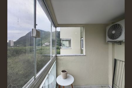 Apartamento para alugar com 74m², 3 quartos e 1 vaga
