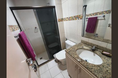 Apartamento para alugar com 74m², 3 quartos e 1 vaga