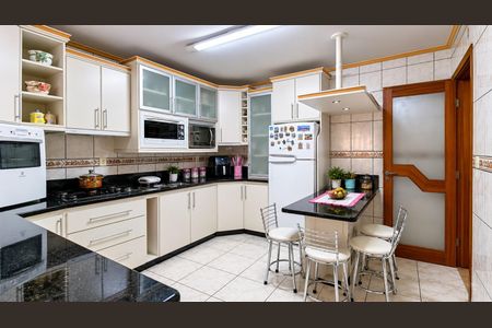 Cozinha de casa para alugar com 3 quartos, 140m² em Guarani, Novo Hamburgo