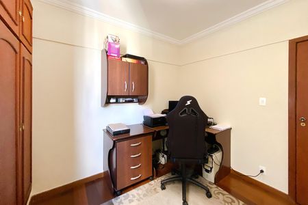 Apartamento à venda com 110m², 3 quartos e 2 vagasQuarto 3