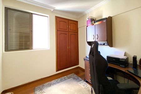 Apartamento à venda com 110m², 3 quartos e 2 vagasQuarto 3