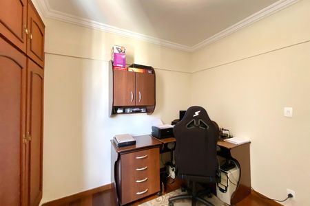 Apartamento à venda com 110m², 3 quartos e 2 vagasQuarto 3