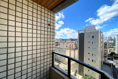 Apartamento à venda com 110m², 3 quartos e 2 vagasVaranda da Suite