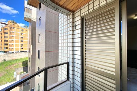 Apartamento à venda com 110m², 3 quartos e 2 vagasVaranda da Suite
