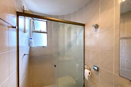 Apartamento à venda com 110m², 3 quartos e 2 vagasBanheiro da Suíte