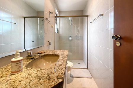 Apartamento à venda com 110m², 3 quartos e 2 vagasBanheiro