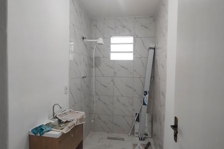 Casa para alugar com 87m², 2 quartos e 1 vaga Casa para alugar com 87m², 2 quartos e 1 vagaBanheiro