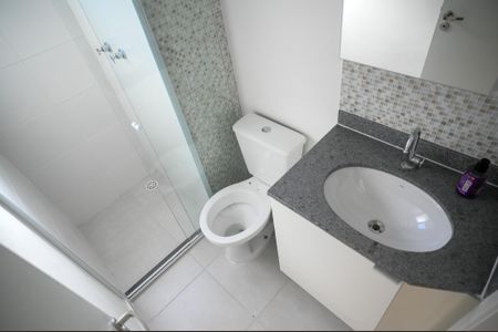 Banheiro de apartamento para alugar com 2 quartos, 42m² em Vila Vermelha, São Paulo