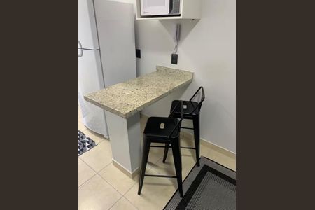 Cozinha de apartamento para alugar com 1 quarto, 42m² em Jardim da Luz, Goiânia