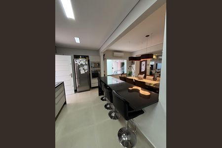 Cozinha de casa à venda com 3 quartos, 315m² em Parque Sao Pedro, São Bernardo do Campo