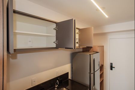 Studio para alugar com 27m², 1 quarto e sem vaga Studio para alugar com 27m², 1 quarto e sem vagaCozinha