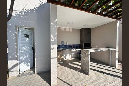 Apartamento à venda com 52m², 2 quartos e 1 vaga Apartamento à venda com 52m², 2 quartos e 1 vagaÁrea de serviço