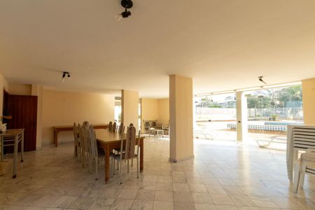 Apartamento para alugar com 130m², 3 quartos e 1 vaga Apartamento para alugar com 130m², 3 quartos e 1 vagaÁrea comum