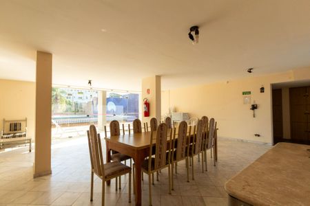 Apartamento para alugar com 130m², 3 quartos e 1 vaga Apartamento para alugar com 130m², 3 quartos e 1 vagaÁrea comum